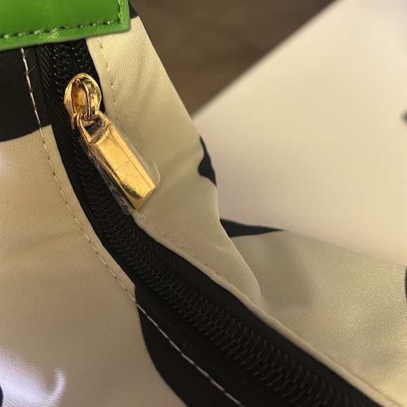 KATE SPADE ♠️ SNAP CLOSURE COSMETIC BAG - Picture 6 of 9